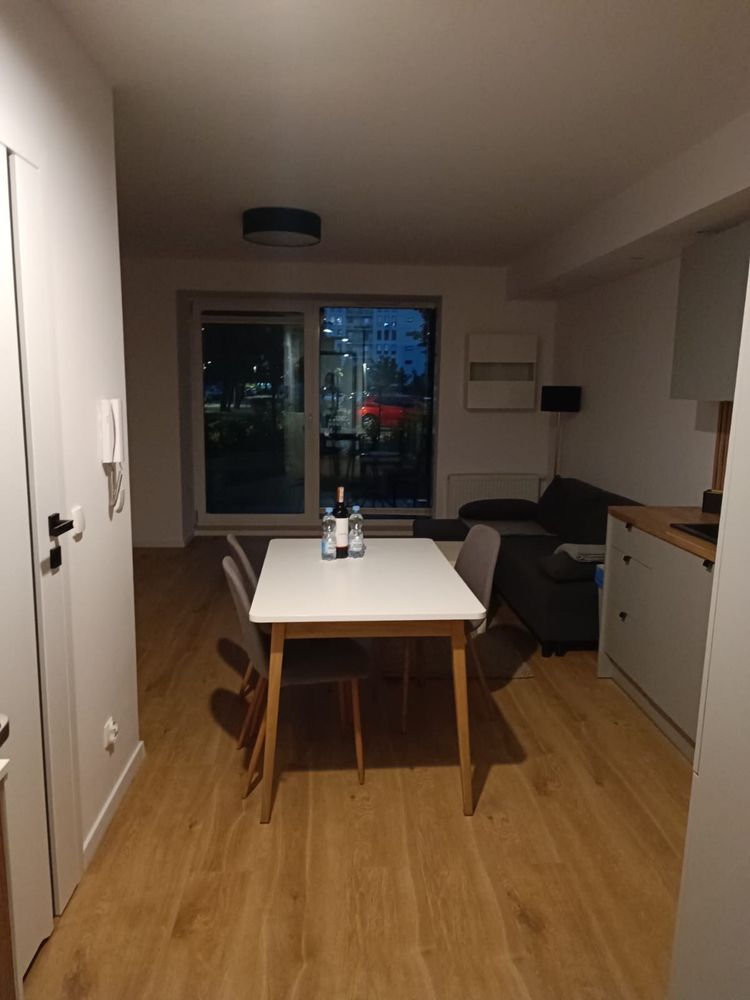 Apartament Przymorze z parkingiem i ogrodkiem