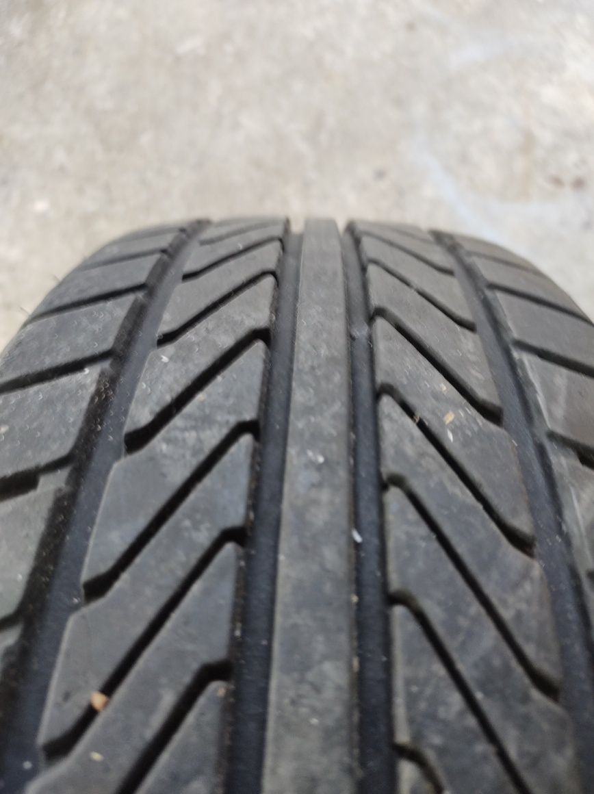 Komplet Opony letnie Achilles Platinium 175/65 R14 na feldze stalowej