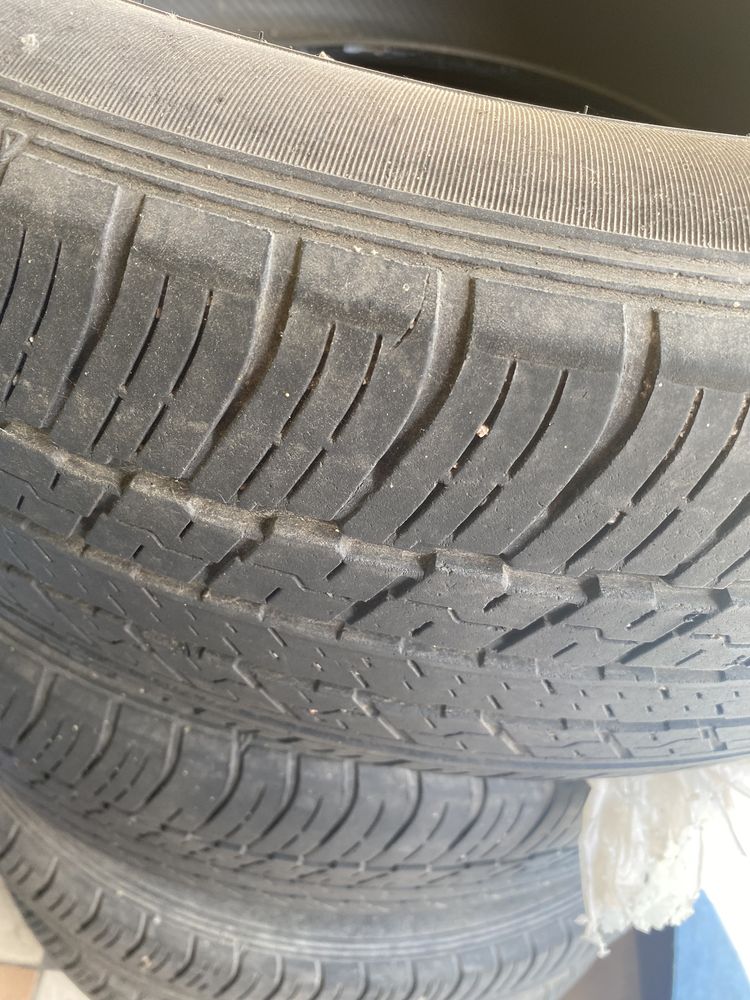 Шини 225/60 R18 100H