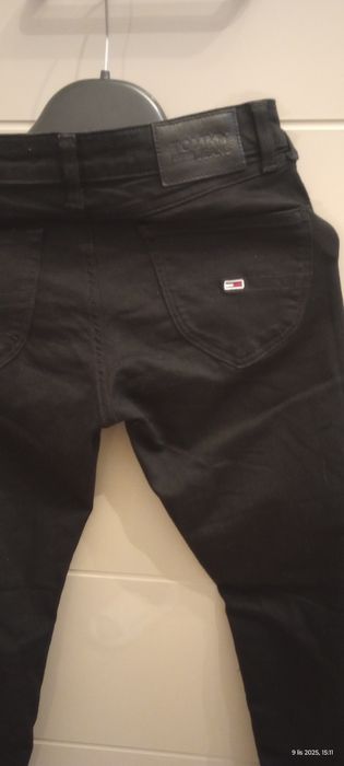 Spodnie Tommy Jeans damskie