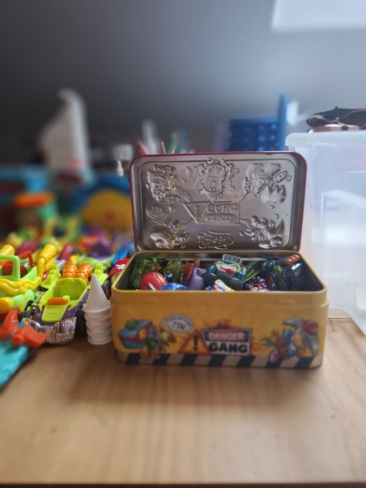 Skrzyneczkę super zingsy