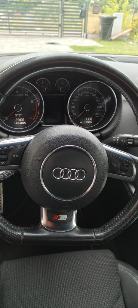 Audi TT Coupe 1.8tfsi S-line