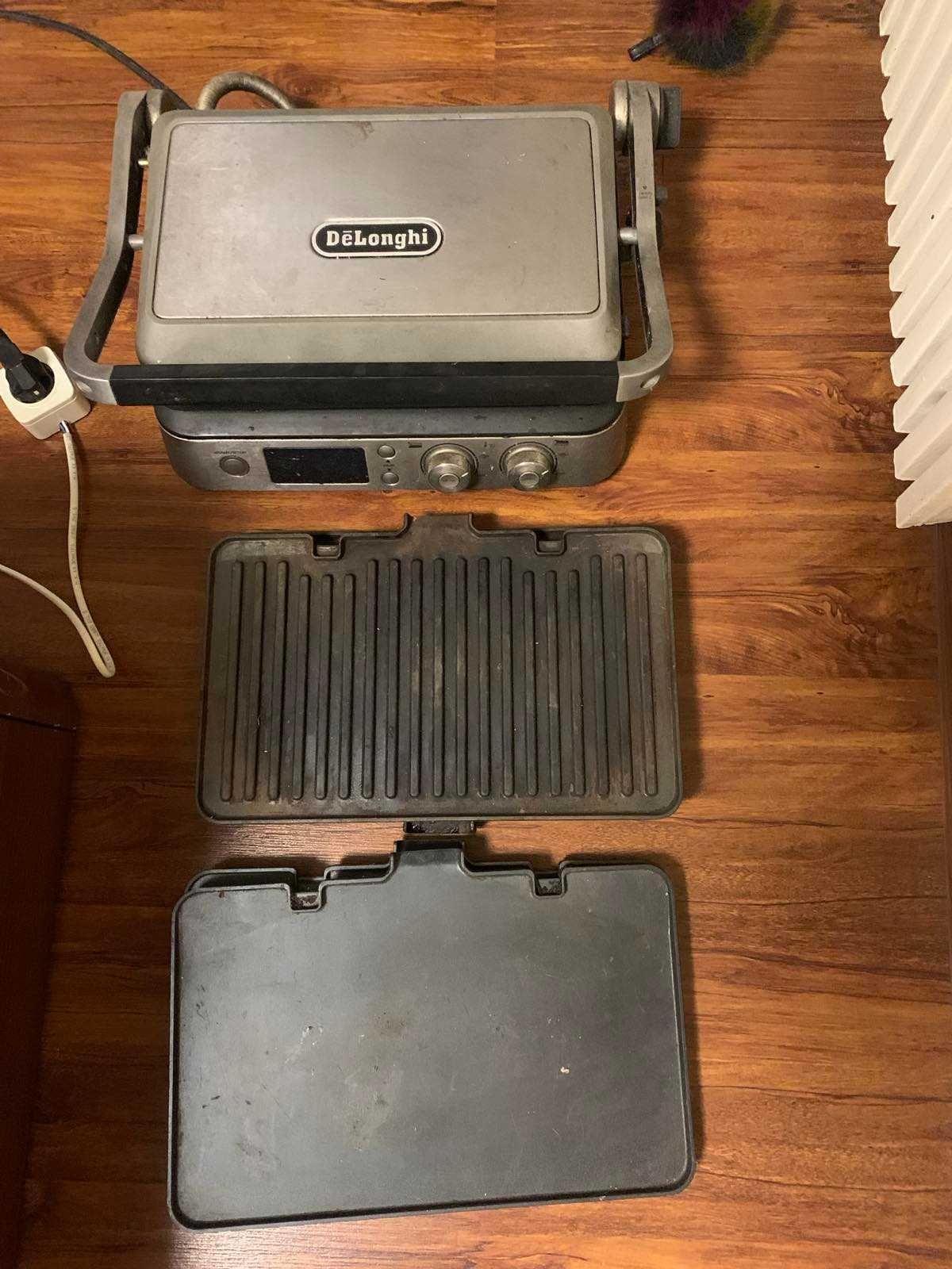 Гриль-вафельниця DeLonghi CGH 1030D