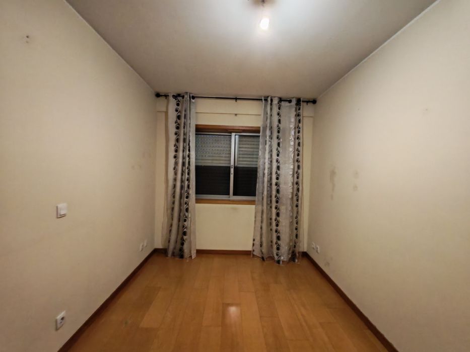 Arrenda-se T3 à Ponte da Pedra