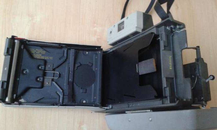 Zabytkowy Polaroid 320