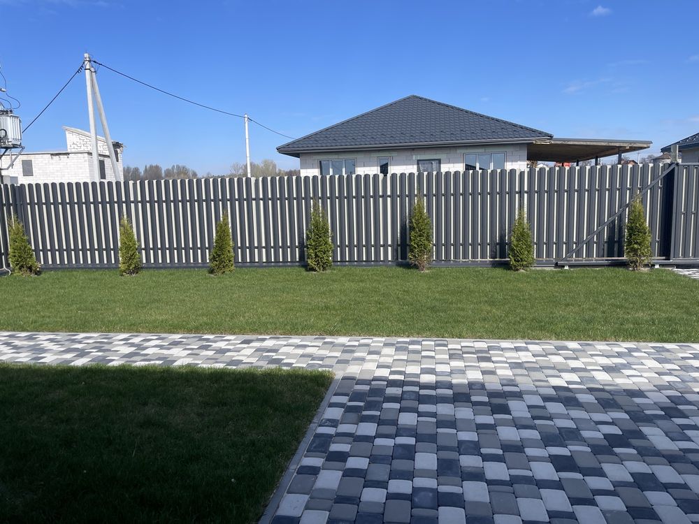 Продаж готового будинку на 5 сотках в 20хв від Києва