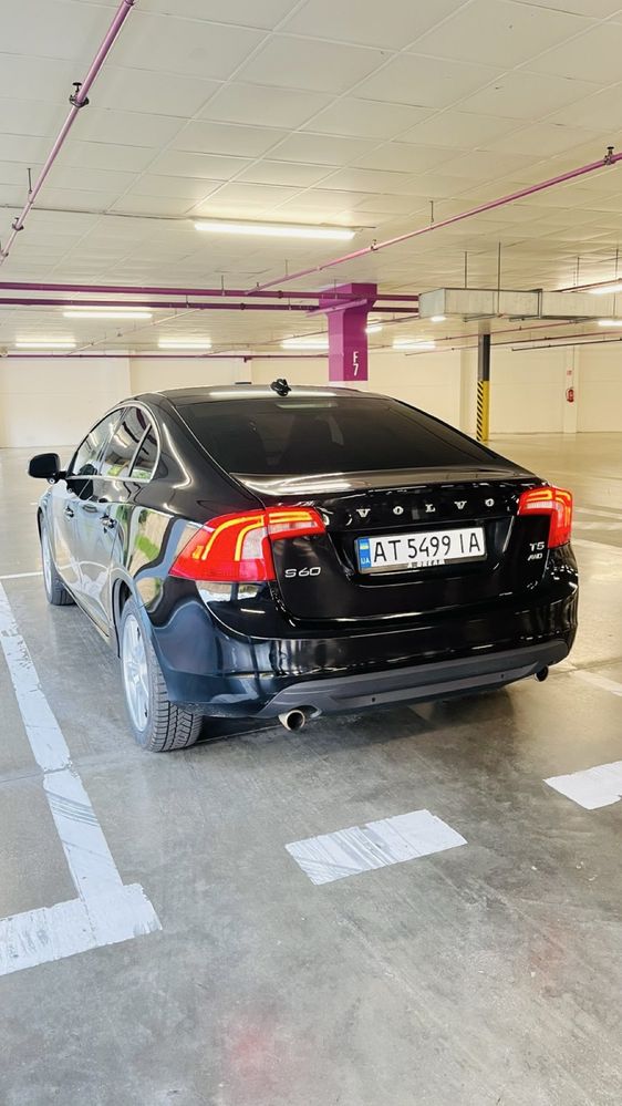 Продам Volvo s60 2.5 awd 2013
