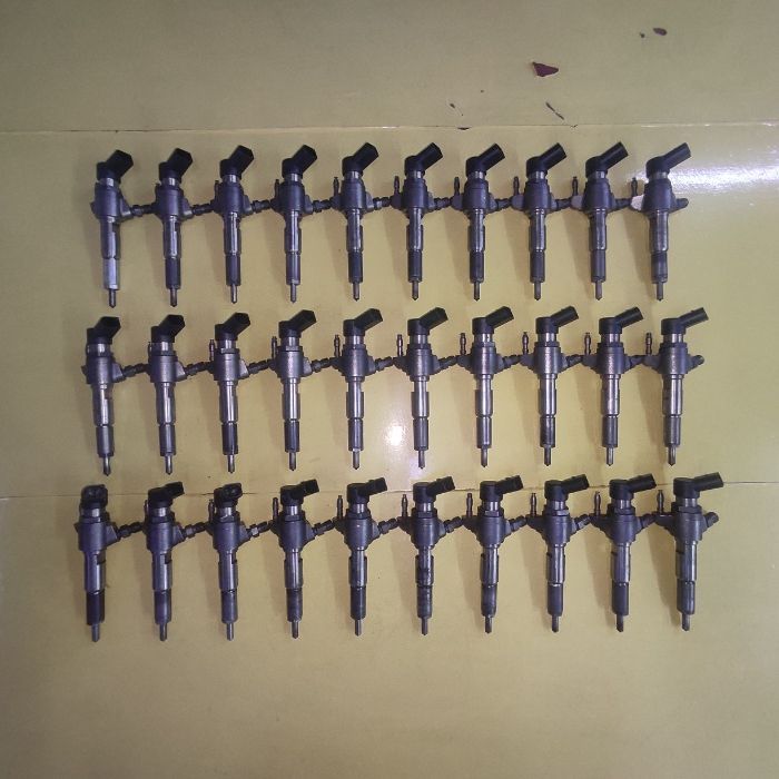 Форсунки 9674973080 50274V05 Peugeot Citroen Ford Mazda 1.6 TDCI