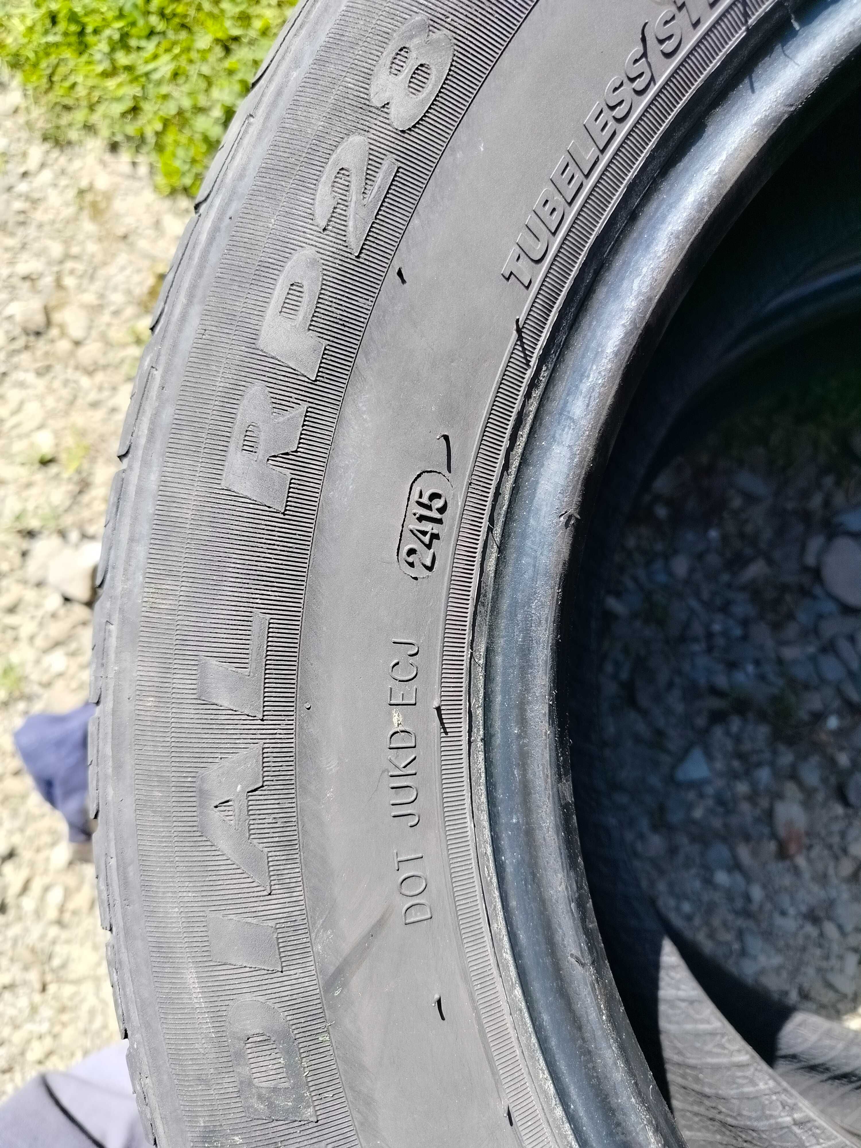 Sprzedam opony 215/65/16