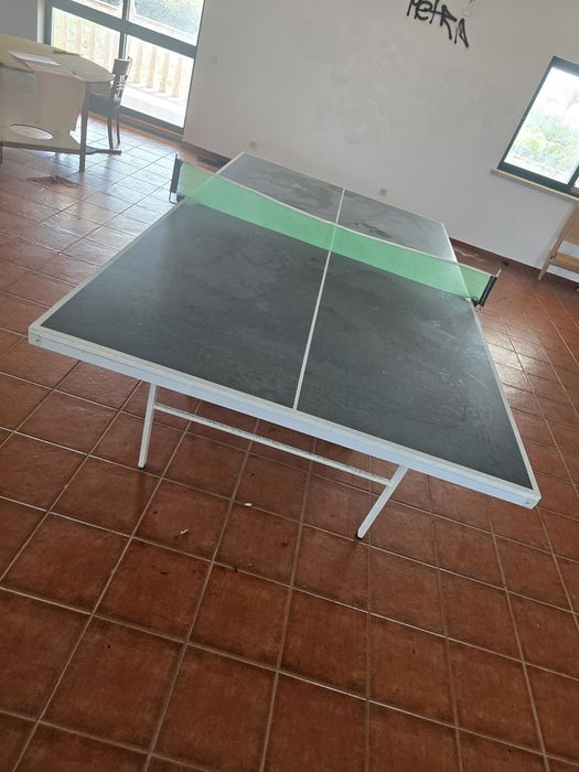 Mesa de Ping-Pong Dobrável com Rodas – Muito Robusta – Completa