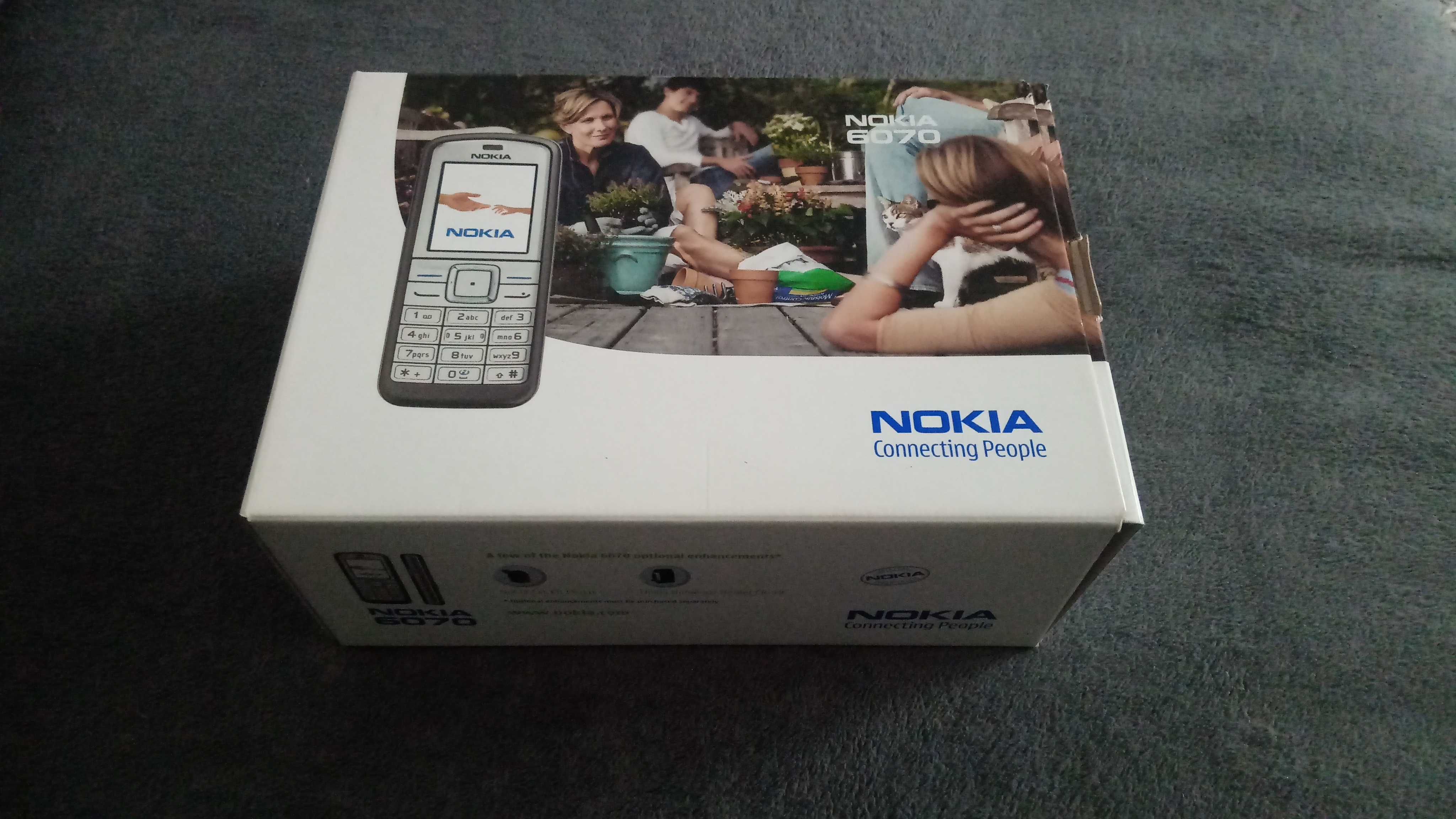 Telefon Nokia 6070 pancerna senior dla seniora