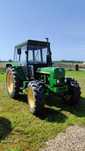 Ciągnik John Deere 2030 z turem
