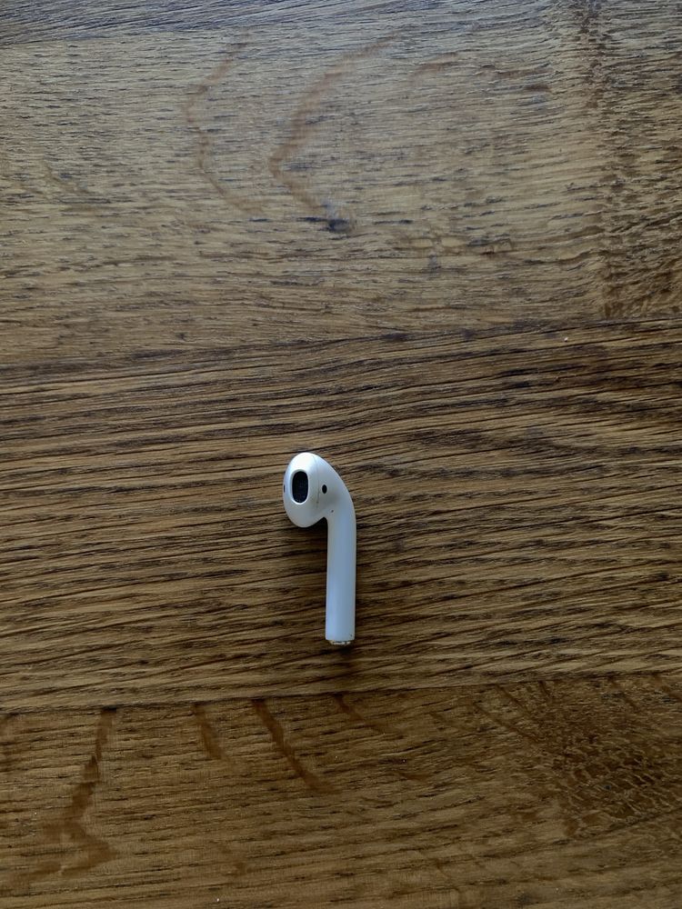 Airpod ESQUERDO  2 geraçao APPLE original