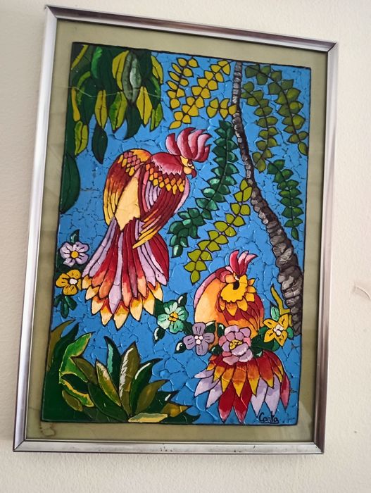 Quadro vitral pintado à mão "Pássaros"	43 cm x 31 cm aprox*
