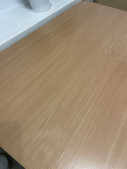 Продам комплект (стіл + 4 стула)