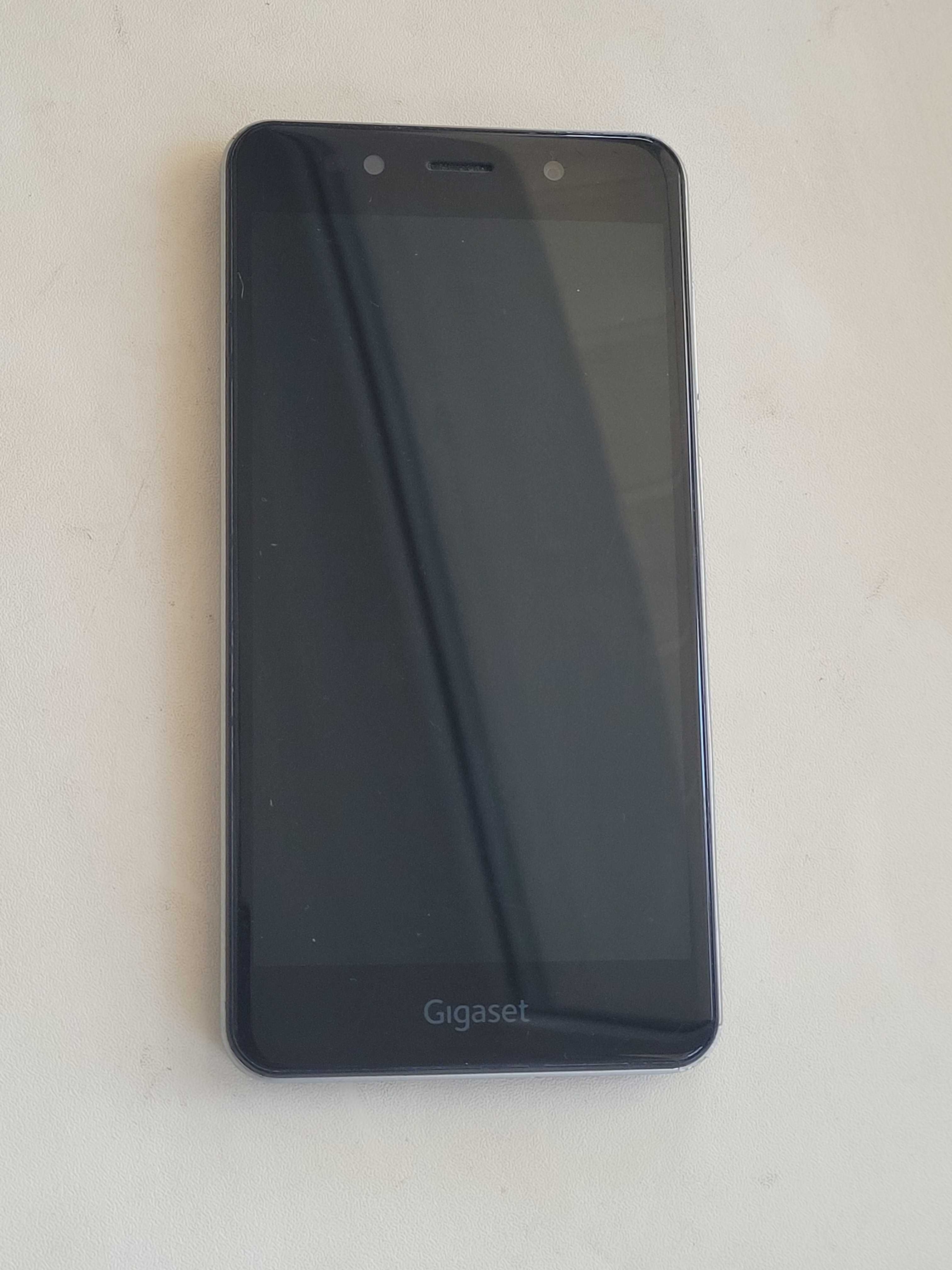 Смартфон Gigaset GS 180