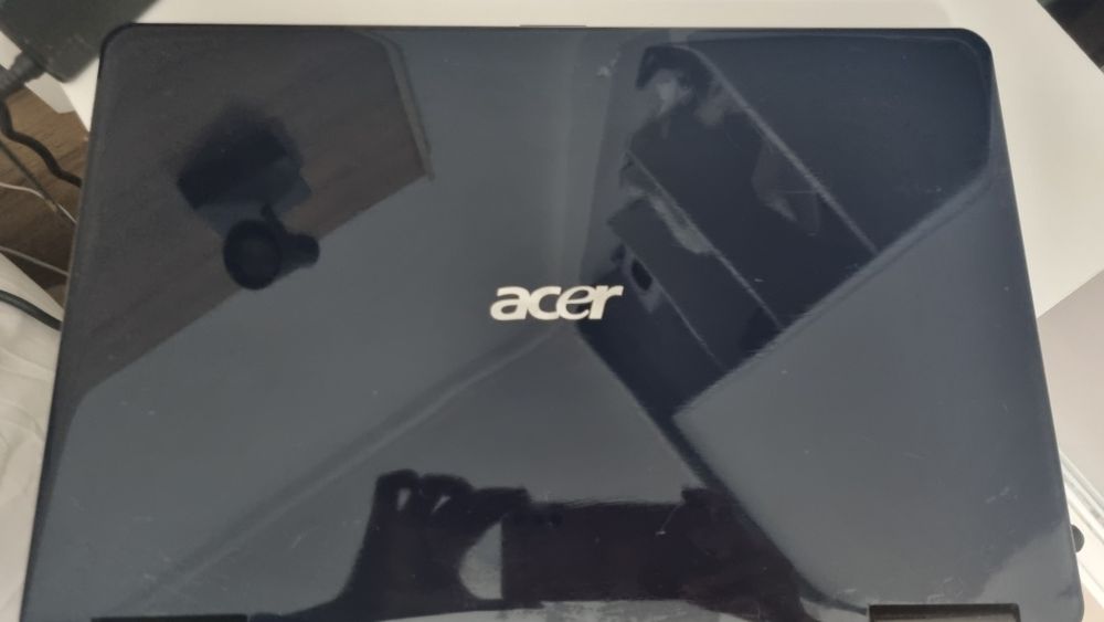 Portátil Acer 8GB SSD