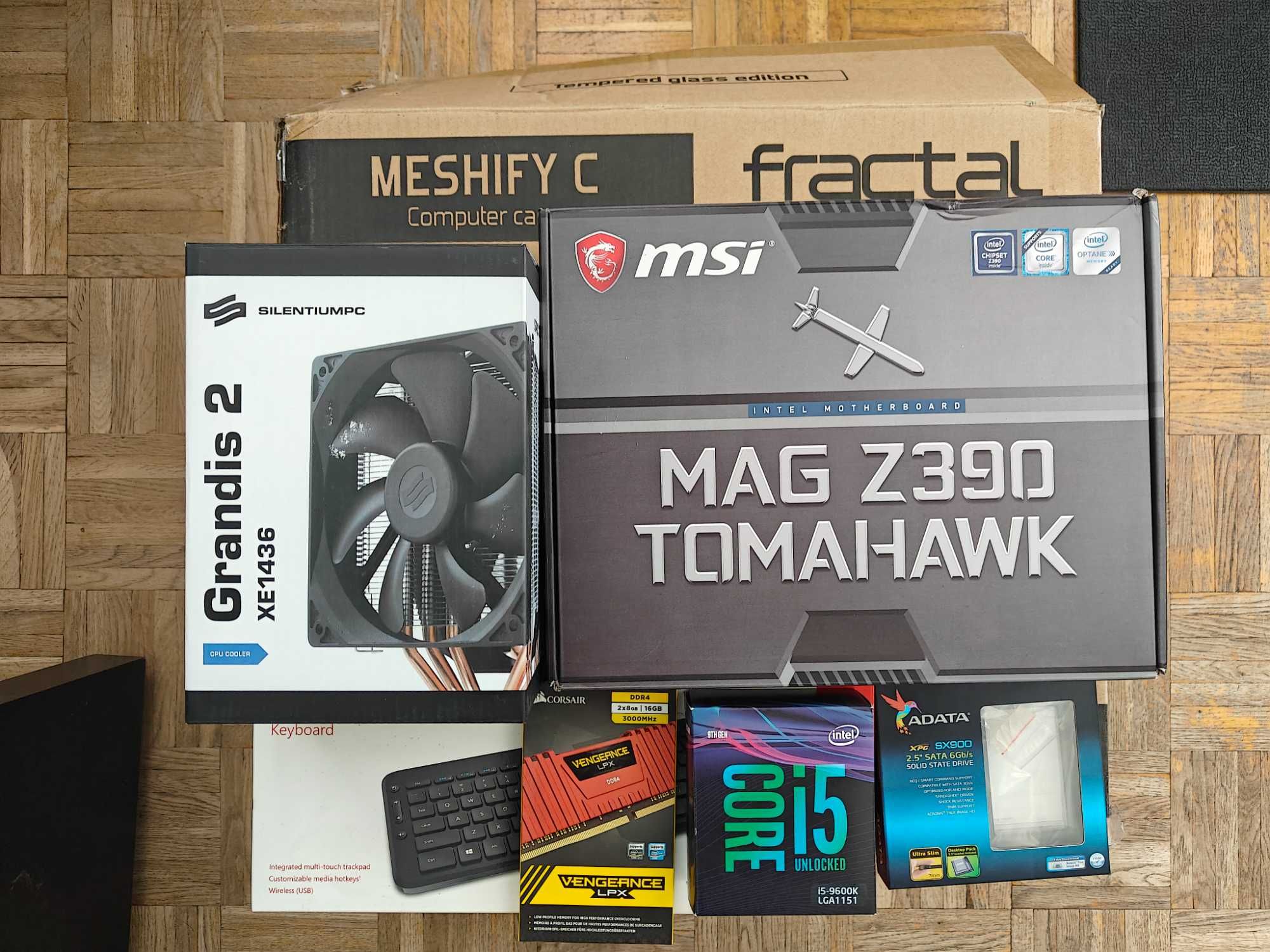 Komputer Intel i5 9600K / 16GB RAM / SSD 128GB