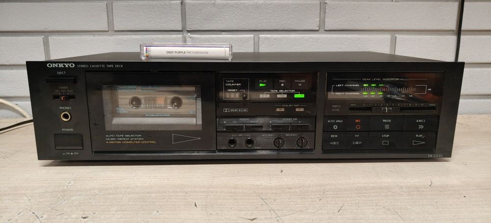 Magnetofon deck ONKYO TA-2330. Japan