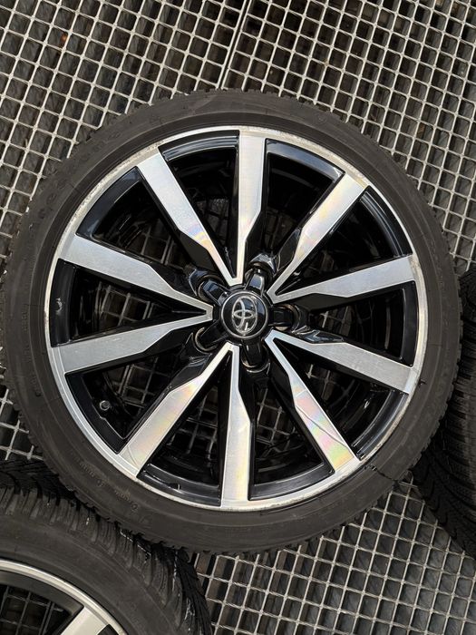 Koła zimowe Toyota Corolla E21 224/40/18