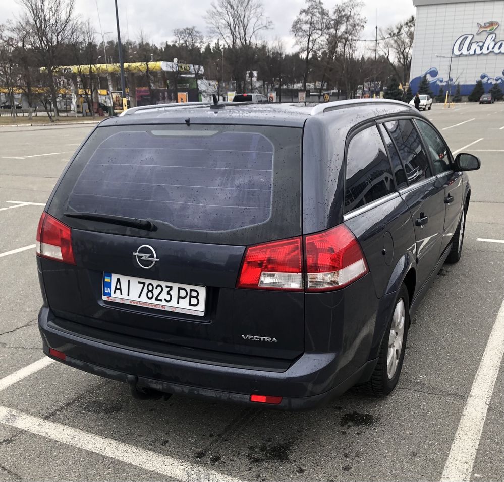 СРОЧНО Продам Opel Vectra 2006