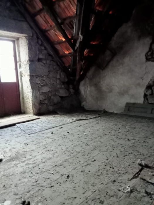 Moradia rustica em ruinas
