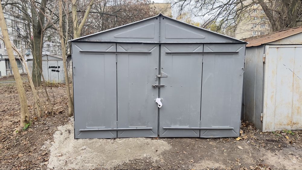 Продаю гараж Тополь3