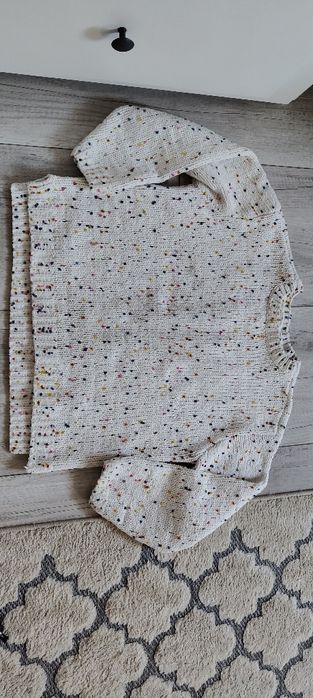 Sweterek dziewczęcy kropki-164cm