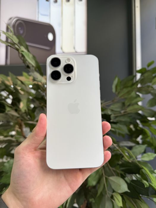 iPhone 15 Pro Max 256GB White Titanium