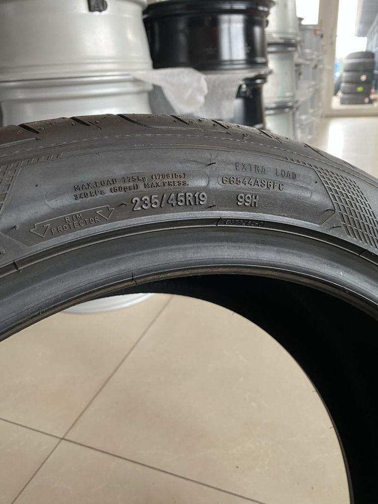 235/45/19 Goodyear 235/45R19 літня резина шини колеса гума автошини