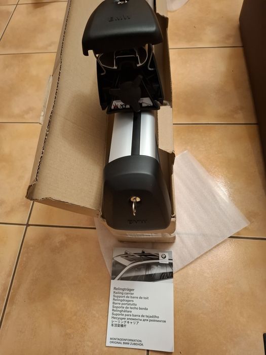 Bagażnik dachowy bmw 3 g21 oem belki poprzeczki bazowe relingi thule