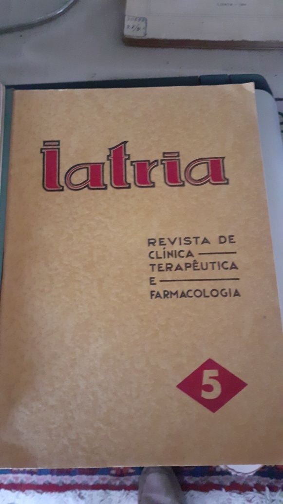 Iatria revista clinica terapêutica farmacologia lote 1933 raro