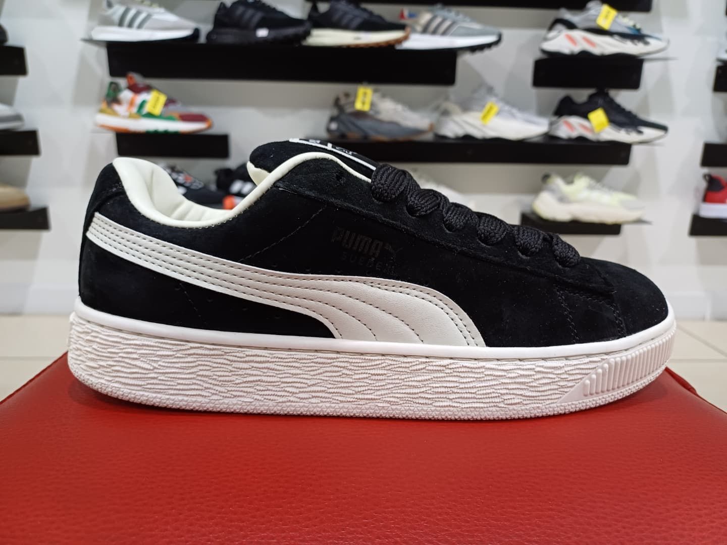 Кросівки чоловічі Puma Suede XL