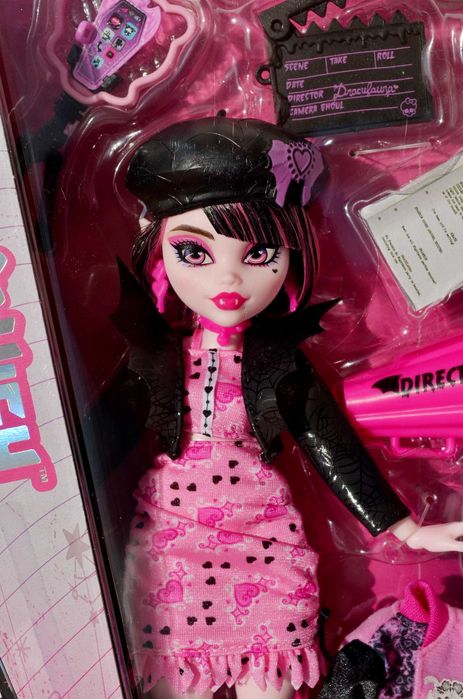 Monster High Draculaura Монстер Хай Дракулаура Кіноклуб Fearbook HXW30