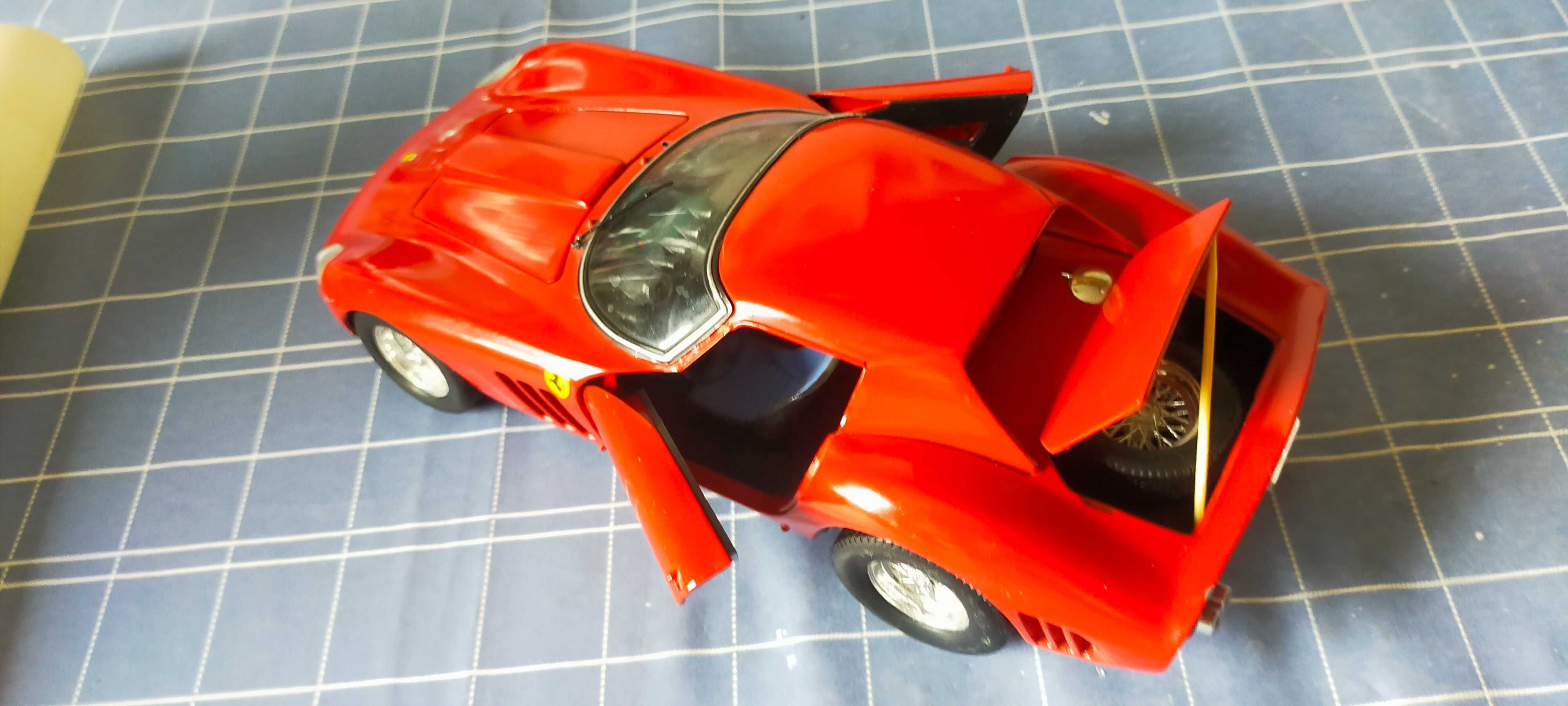 Ferrari 250 skala 1:18