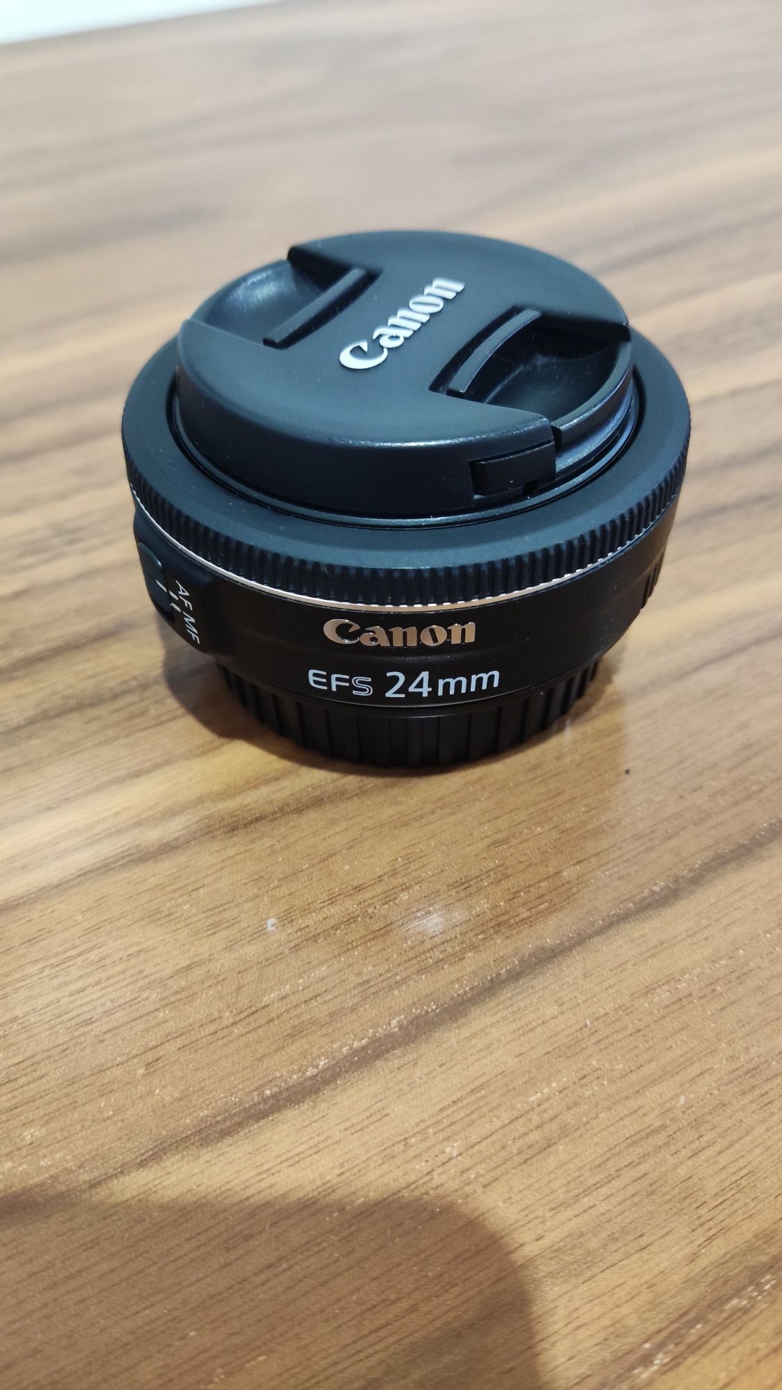 Canon 24mm f/2.8 STM