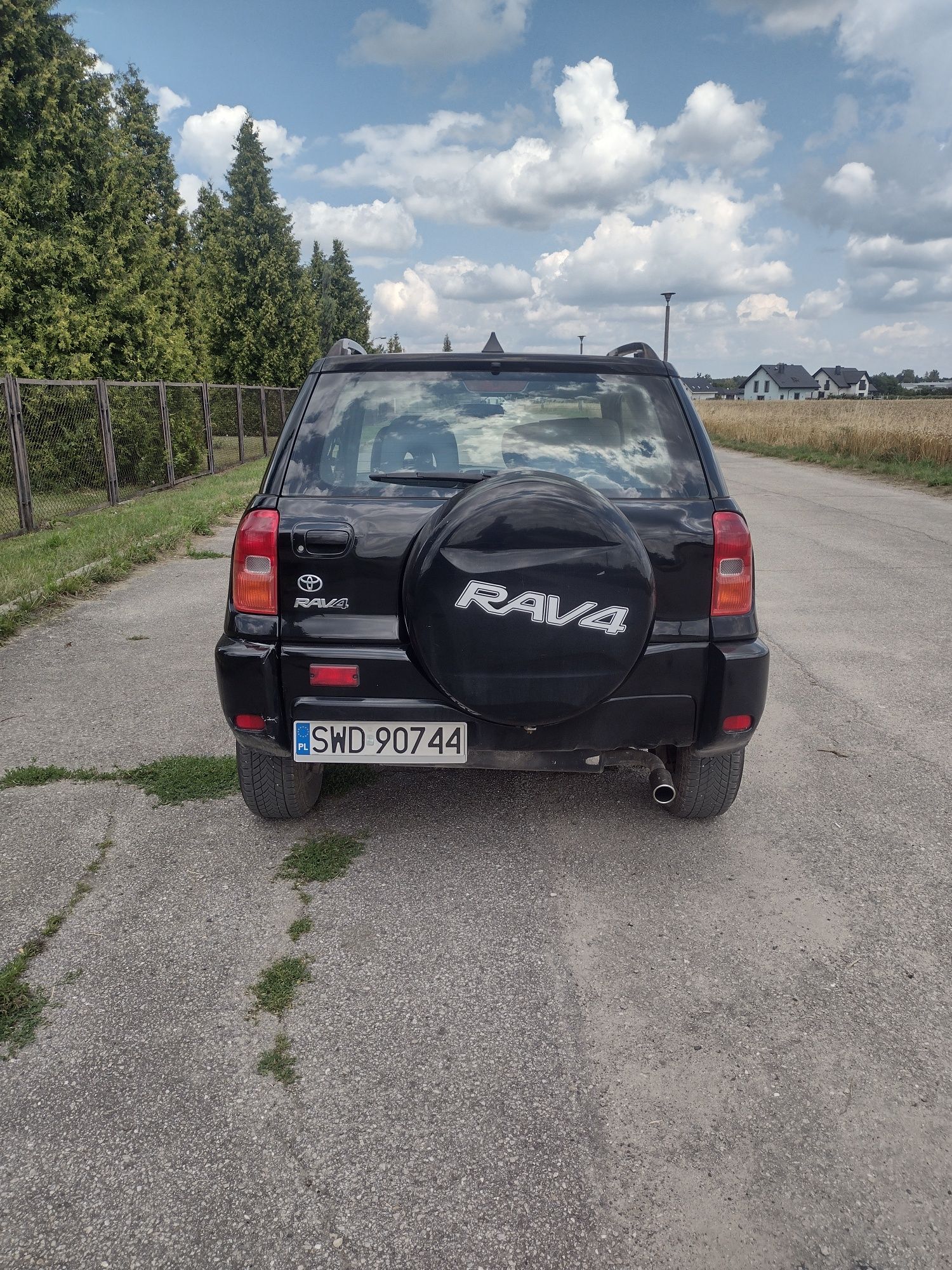 Toyota RAV4 1.8 125KM 3drzwi