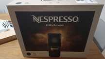 Máquina café Nespresso Essenza Mini