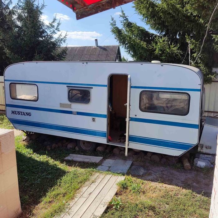 Wohnwagen Knaus дім на колесах