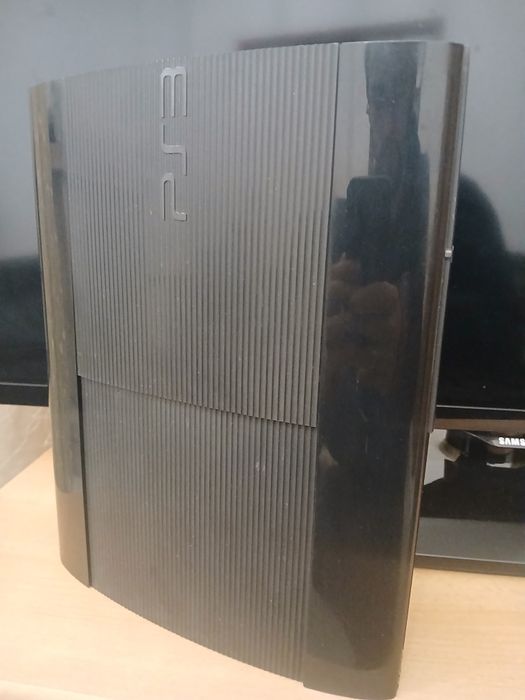 Playstation 3 Super Slim