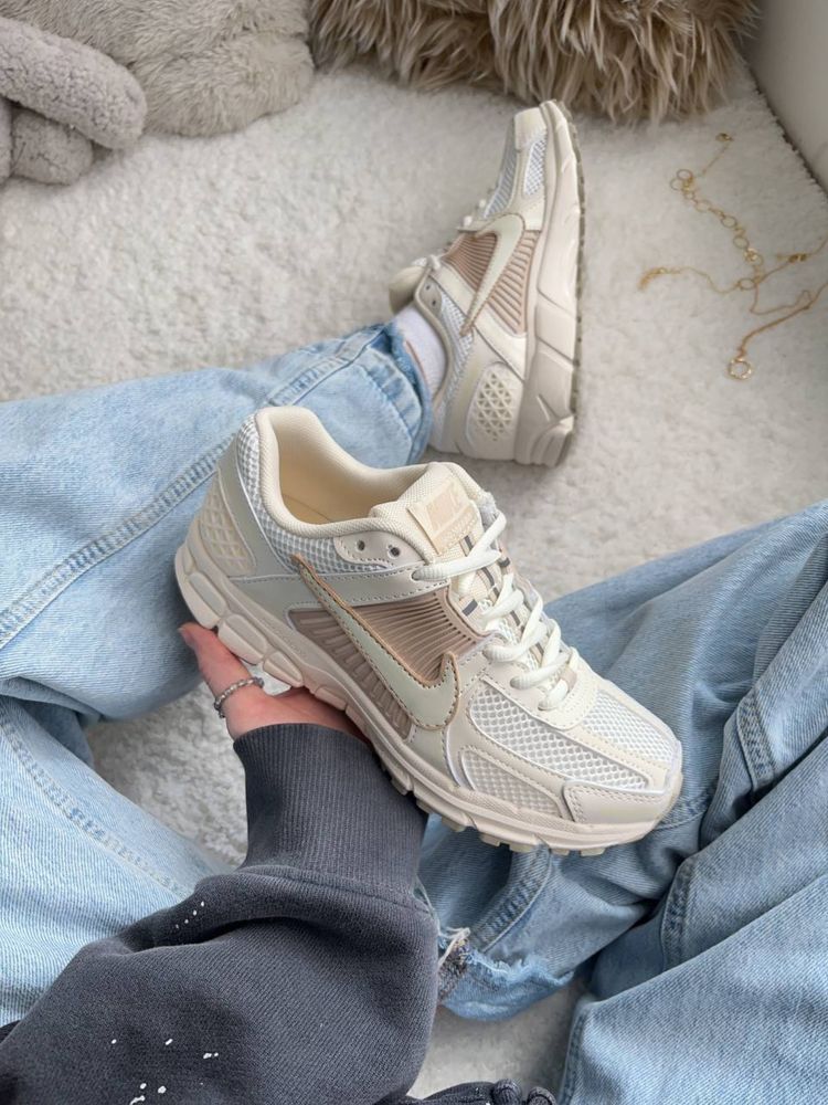 Nike zoom vomero 5 beige найк найки зум вомеро бежеві беж