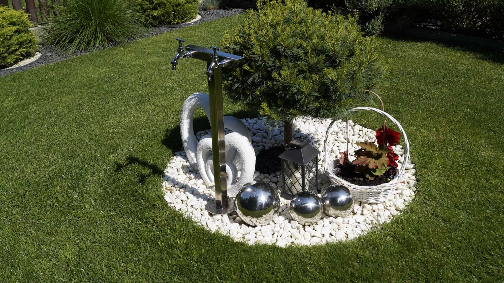 Hydrant Ogrodowy 70cm dwa krany INOX „Kwadrat skośny” dolny dopływ