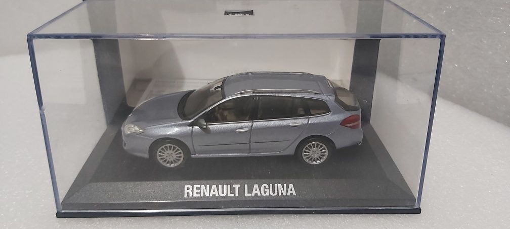 RENAULT LAGUNA III ESTATE 2007 1:43 Norev