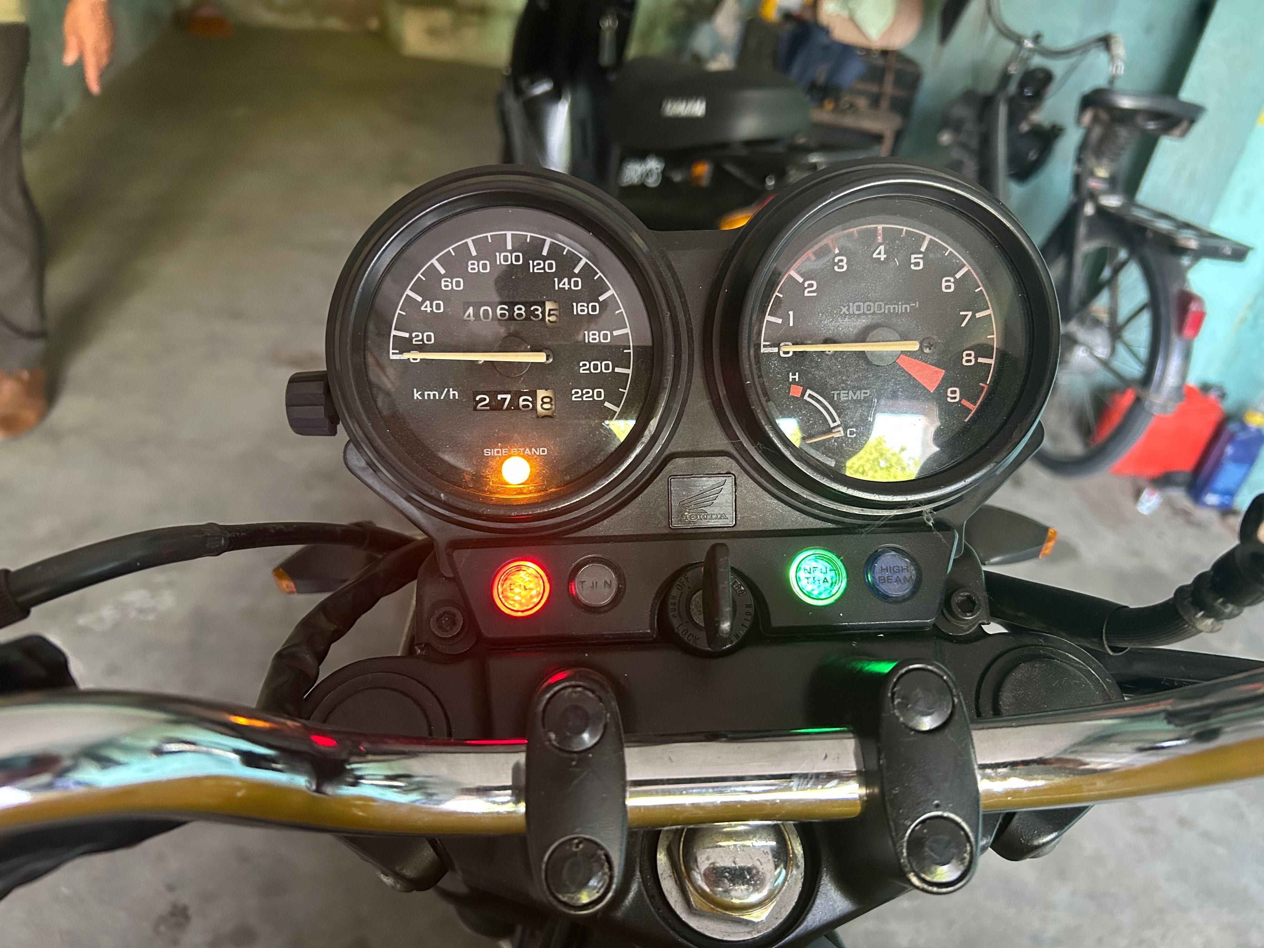 Baixa de preço Motociclo Honda NTV