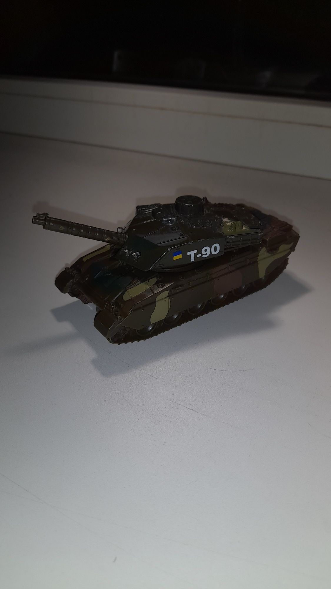 Технопарк Т-90 1:64