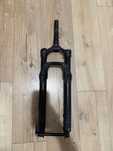 Rockshox pike rct3 27,5 dj rock shox yari