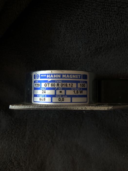 Elektromagnes chwytak komplet 24V 810N (