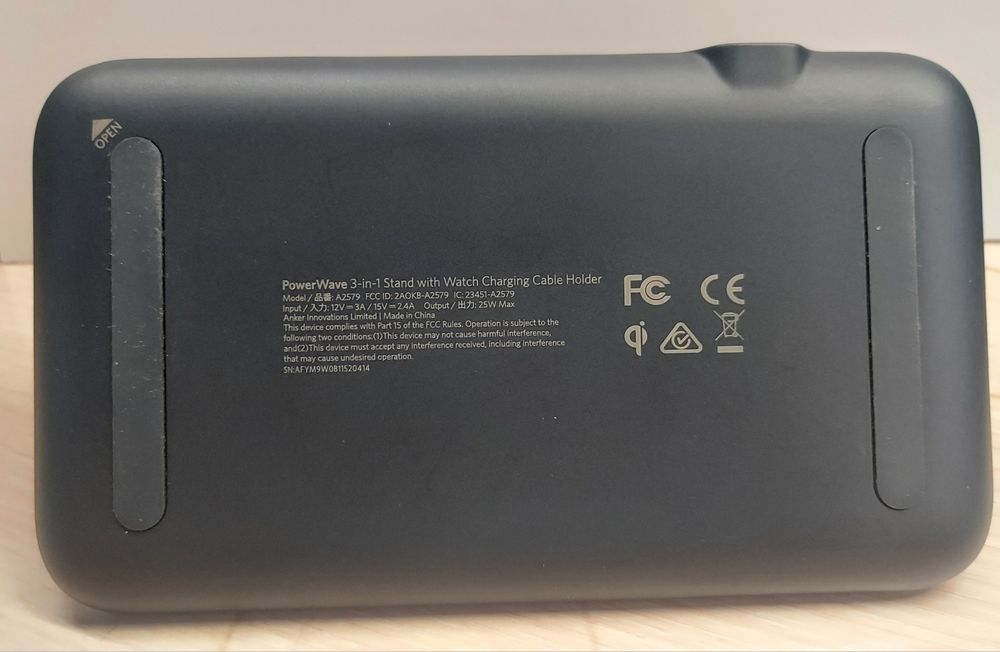 Беспроводная зарядка Anker A2579 Anker 531 Powerwave 3-in-1 Qi