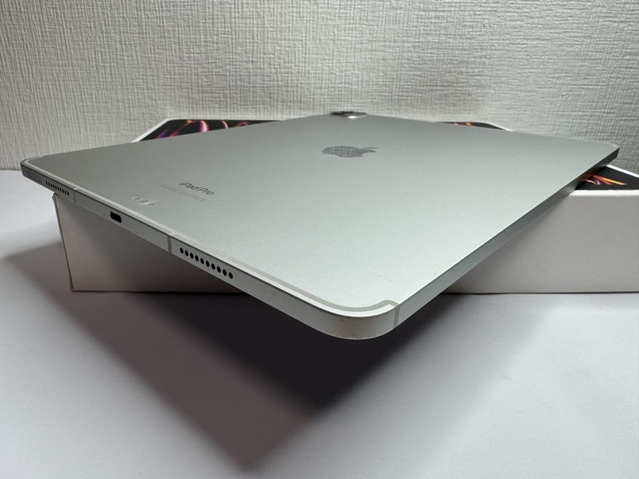 Apple iPad Pro 12.9  6Gen M2 128GB, Wi-Fi + LTE Silver 2022