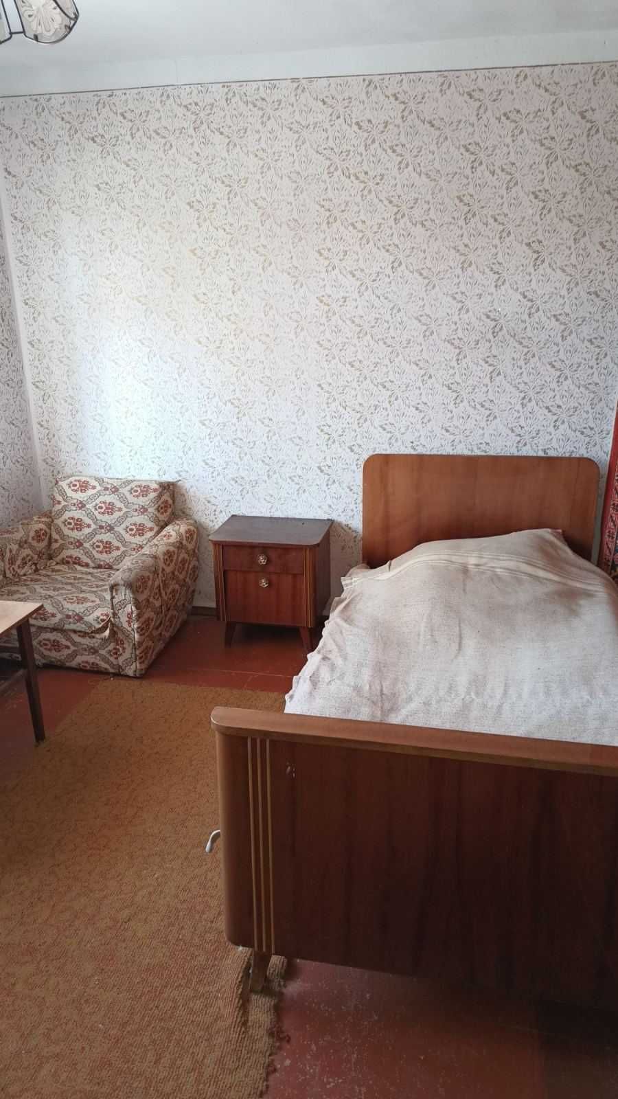 Оренда кімнати в будинку (9842)
